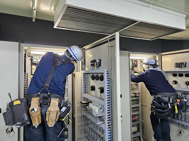 インバータ交換作業